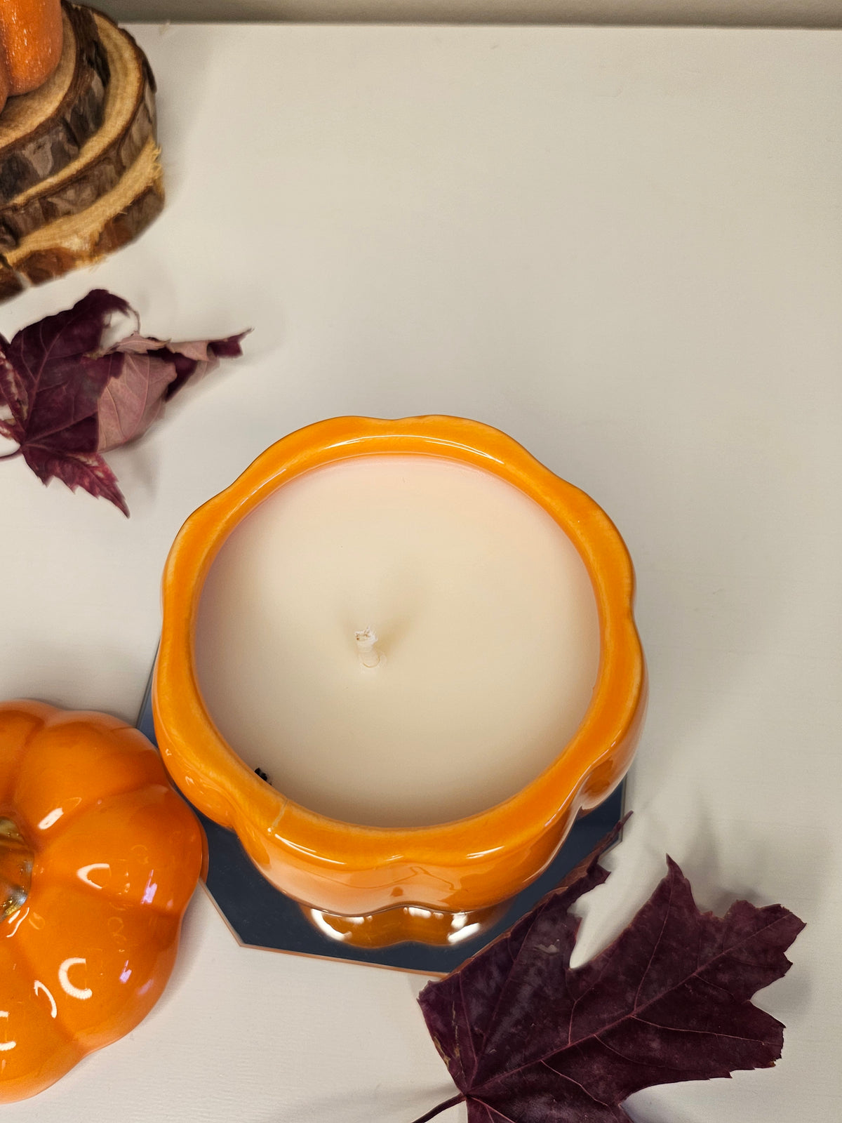 Hearthlight - Pumpkin Spice & Butterream Ceramic Candle (6 oz)